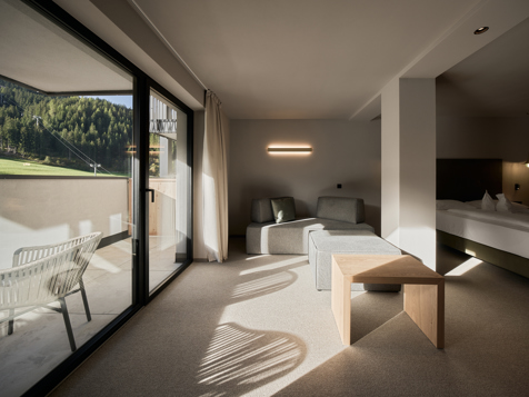 Comfort room image 9