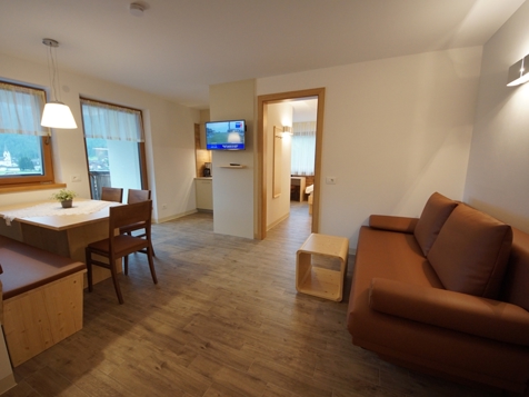 COMFORT with 2 bedroom image 1