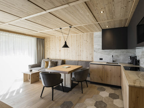 DELUXE APARTMENT 104  image 14