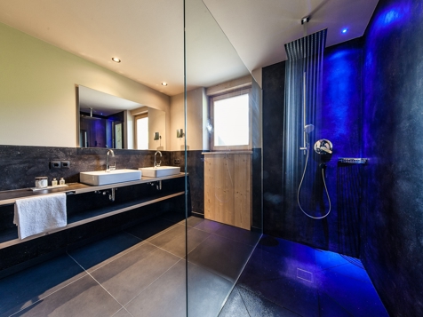 Deluxe Double Room Pica image 5