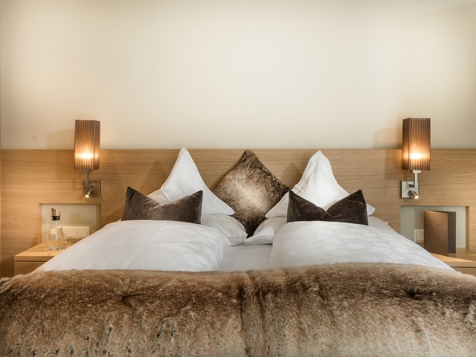 Deluxe double room with balcony image 18