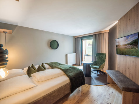 Deluxe Family Suite image 3