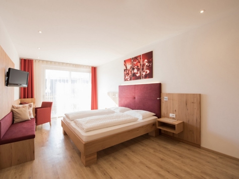 Deluxe-Suite mit 1 Südbalkon und 1 Westbalkon image 2