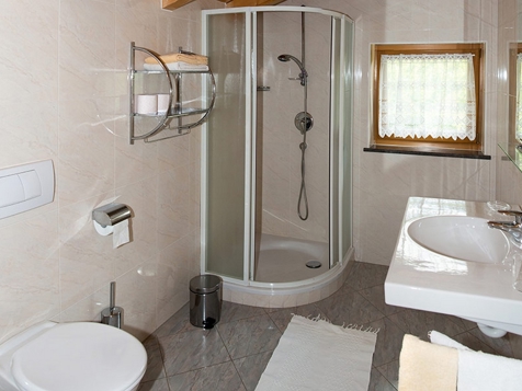 DG mit Wohnschlafraum image 6