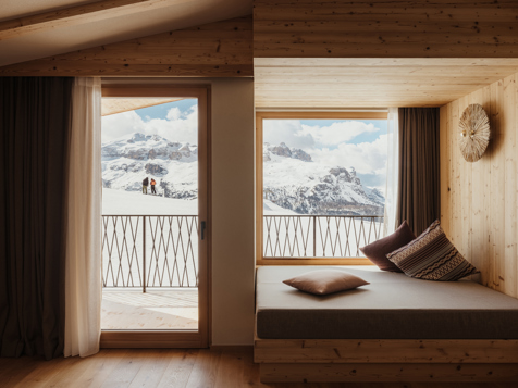 Dolomites Panorama Zimmer image 2