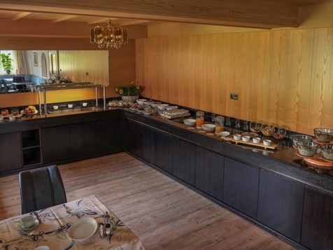 Doppelbettzimmer mit Bergblick image 3