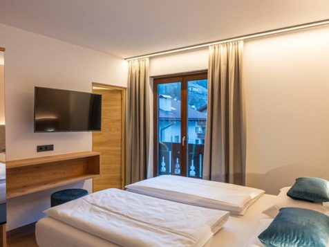 Doppelzimmer ALPIN image 4