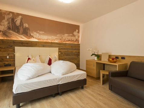 Doppelzimmer Alpina mit Süd oder Nordbalkon image 1