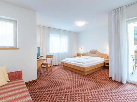 DOPPELZIMMER BERGBLICK image 1