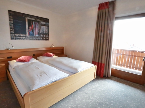 Doppelzimmer Classic (auch als EZ buchbar) image 1