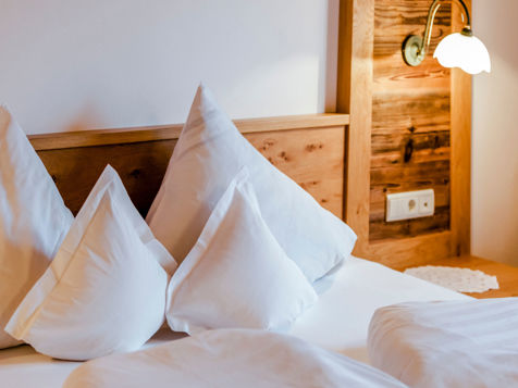 Doppelzimmer Classic & Komfort image 5