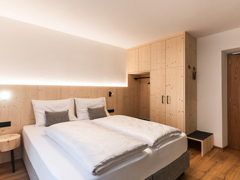 DOPPELZIMMER image 14