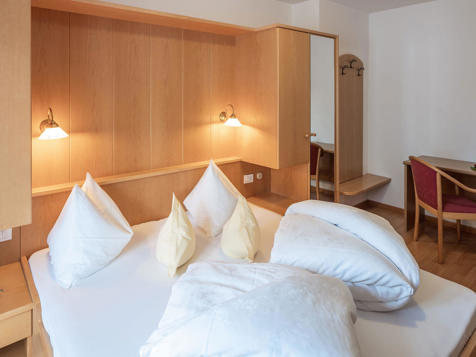 Doppelzimmer image 8