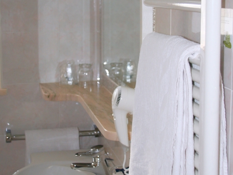 Doppelzimmer Haupthaus ohne Balkon image 2