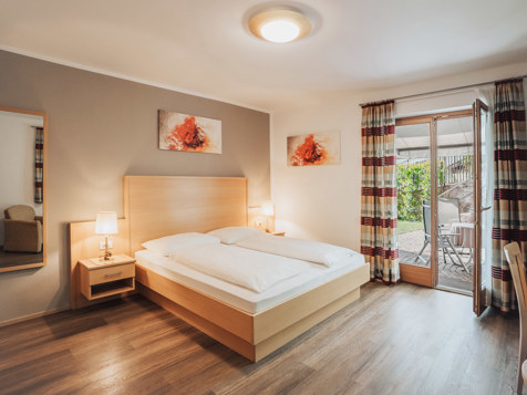 Doppelzimmer Komfort mit Südterrasse image 6
