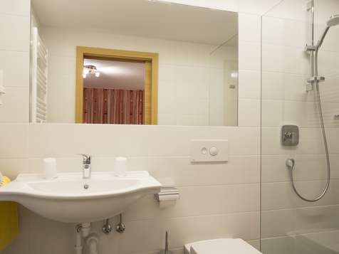 Doppelzimmer mit Balkon image 12