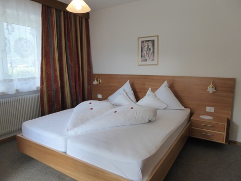 Doppelzimmer mit Frühstück image 1