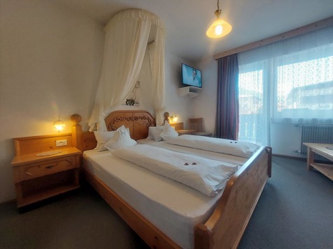 Doppelzimmer mit Frühstück image 2