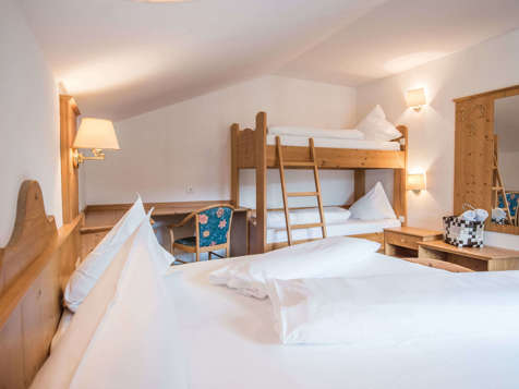 Doppelzimmer mit Stockbett image 4