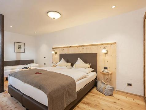 Doppelzimmer Nord mit Balkon image 1