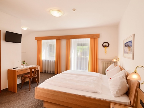 Doppelzimmer Riverside image 6