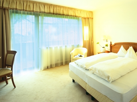 Doppelzimmer Standard (ca. 30 m²) image 1
