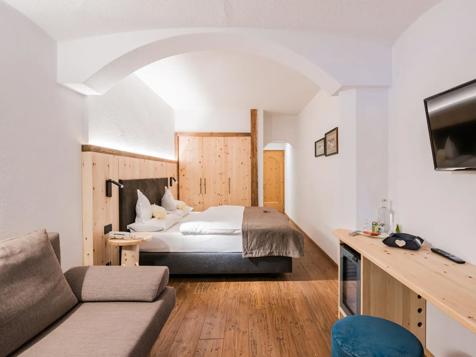 Doppelzimmer Süd mit Balkon image 6