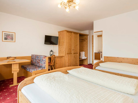 Doppelzimmer Superior image 4