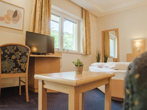 Doppelzimmer Superior "Dorf Tirol" image 1