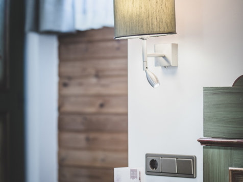 Doppelzimmer - Tiroler Stil image 6