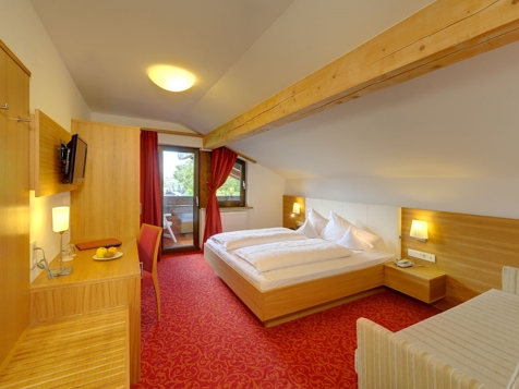 Doppelzimmer Typ Meran Südbalkon image 2