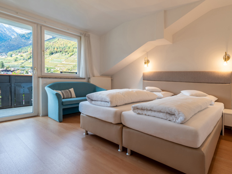 Doppelzimmer Westbalkon -Vinschgau 2.St. image 5