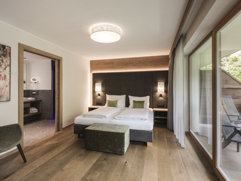 Double bed room alpin image 6