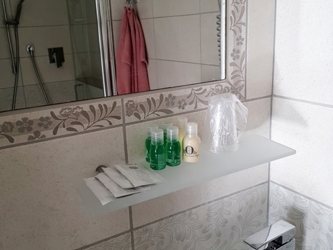 Double room 'city' image 11