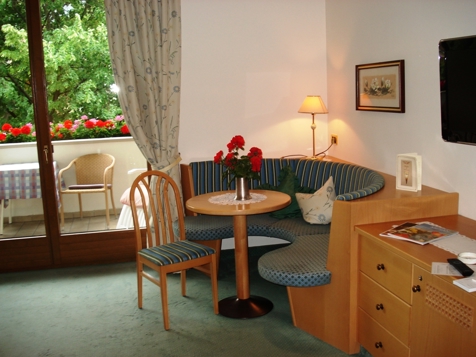 Double room de-luxe image 1