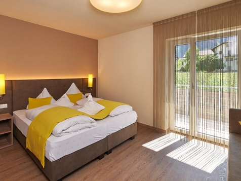 Double room Deluxe "Golden" image 3