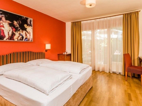 Double Room dependance with balcony image 2