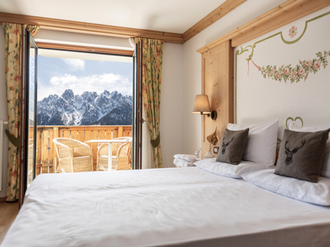double room Dolomiti view image 14