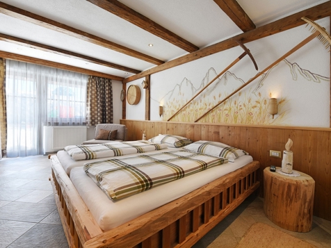 DOUBLE ROOM image 1