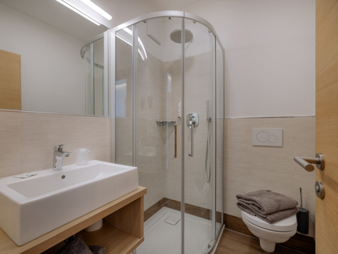 Double Room image 11