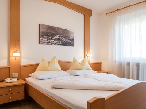 Double room image 2