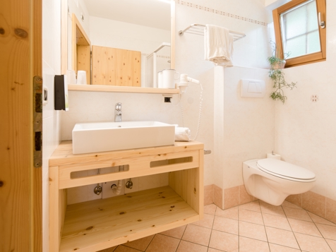 Double room image 2