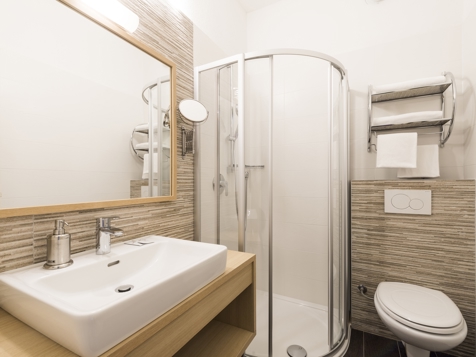Double Room image 2