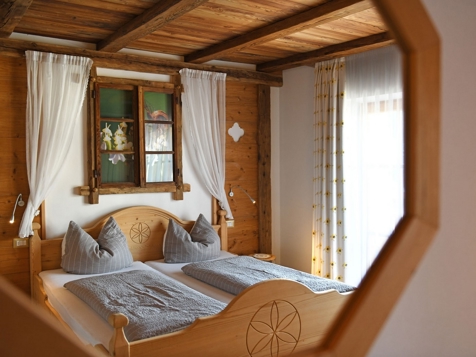 DOUBLE ROOM image 3