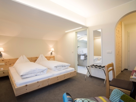 double room image 3