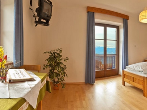 double room image 3