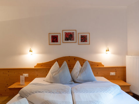 Double Room image 4