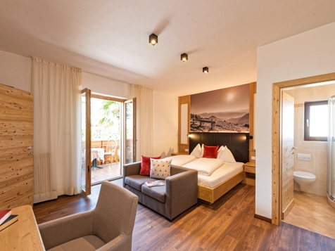 Double room for 2-4 people image 7