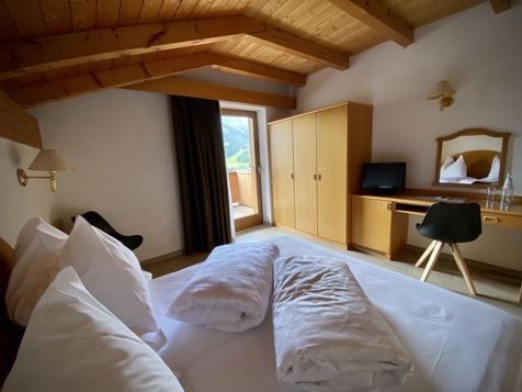 Double room Mountainview image 5