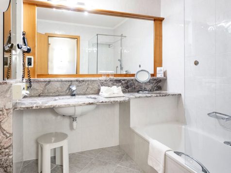 Double room Seiser Alm image 10